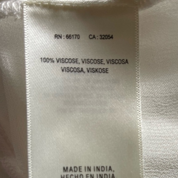 Anthropologie Akemi and Kin Embroidered White Sheer Blouse M - Picture 7 of 7